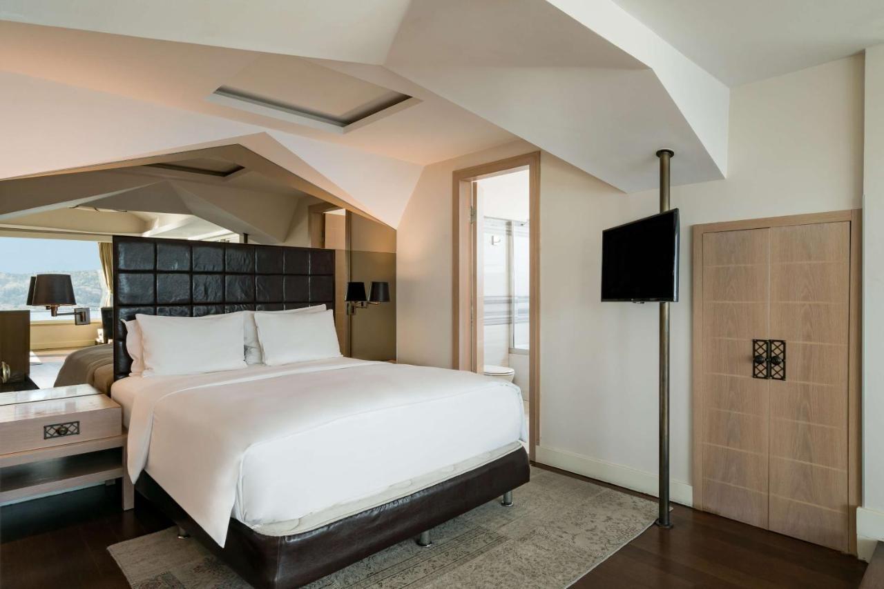 Radisson Blu Bosphorus Hotel Istanbul Exterior photo A bedroom at the hotel